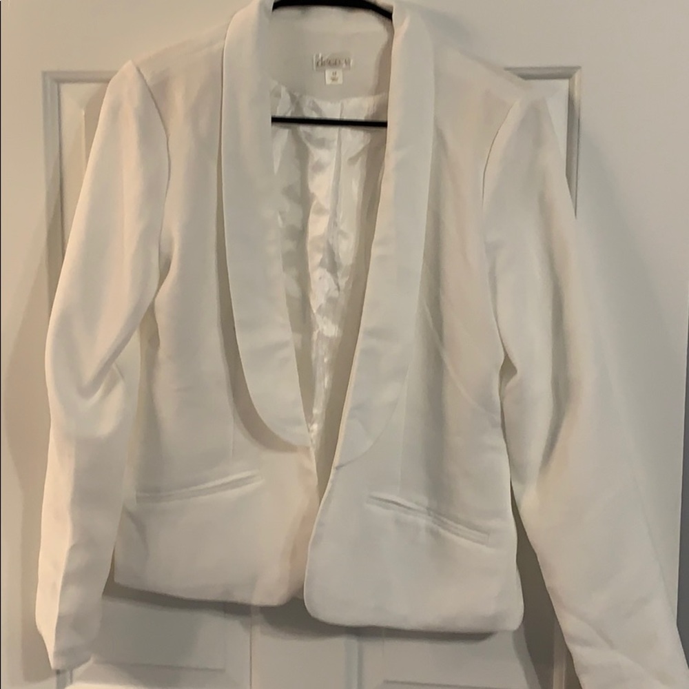 Woman’s suit jacket